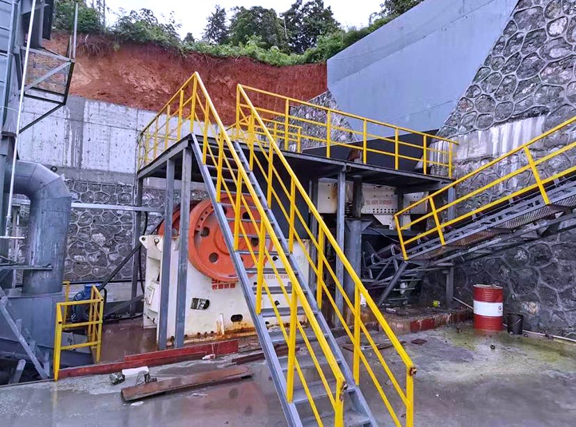 越南一客戶石料生產線現場