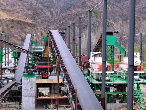 貴州河卵石制砂現場