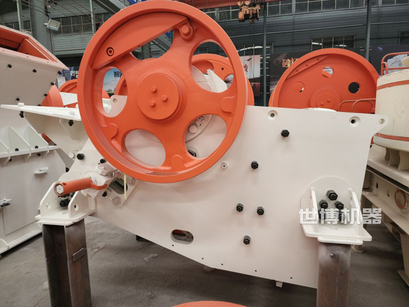 SC顎式破碎機(jī)車(chē)間 SC顎式破碎機(jī)車(chē)間