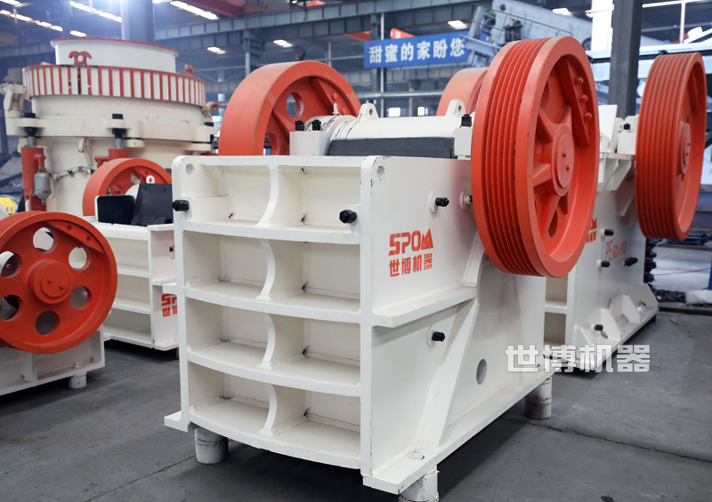 顎式破碎機生產車間圖 顎式破碎機生產車間圖