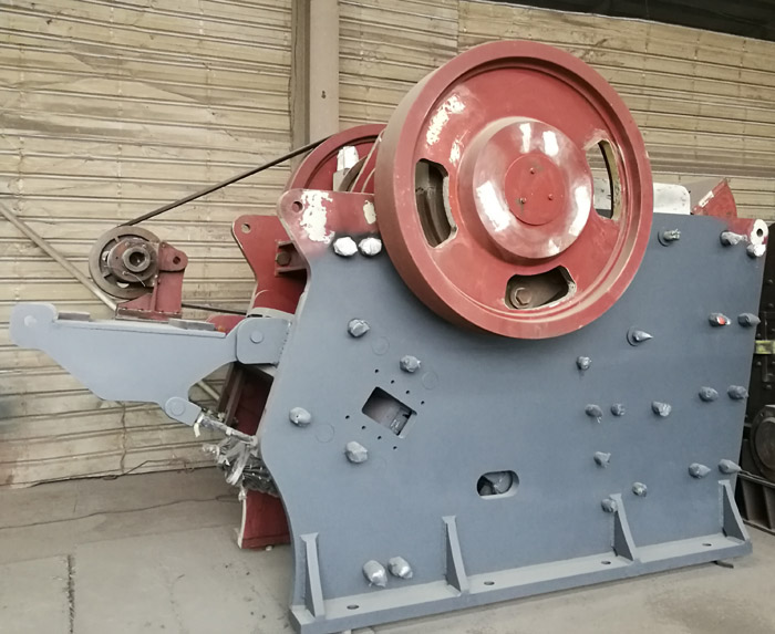 JC歐版顎式破碎機(jī) JC歐版顎式破碎機(jī)