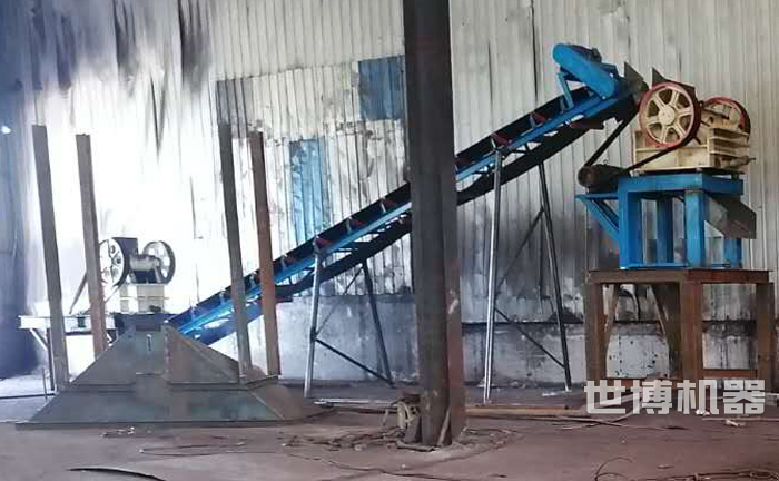 46破碎機安裝現場 46破碎機安裝現場