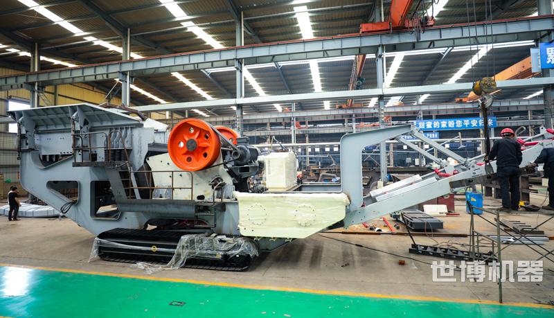 履帶破碎站生產(chǎn)車間 履帶破碎站生產(chǎn)車間