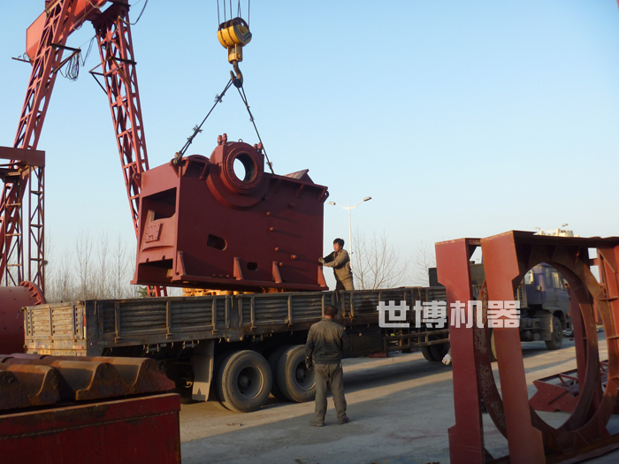 大型顎破發貨現場 大型顎破發貨現場