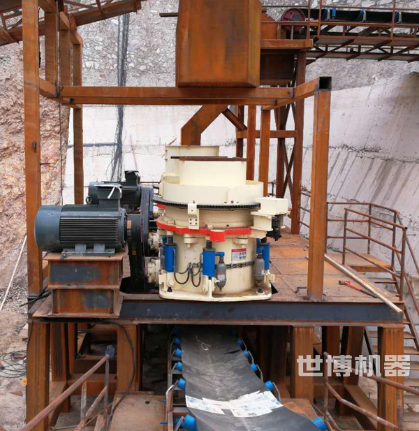 SHQ圓錐破安裝現場 SHQ圓錐破安裝現場