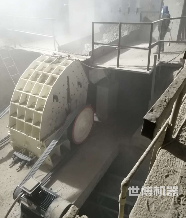 固定式重錘破工作現場 固定式重錘破工作現場