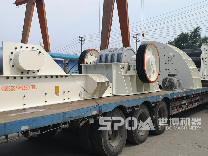 重錘破碎機發貨了 重錘破碎機發貨了