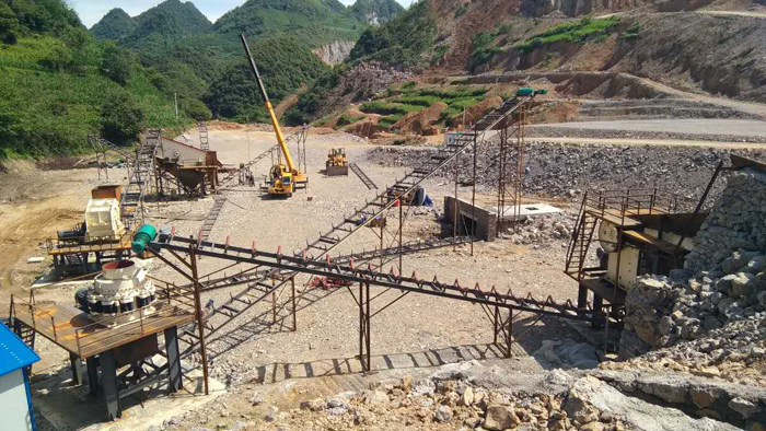 破碎生產線安裝現場 破碎生產線安裝現場