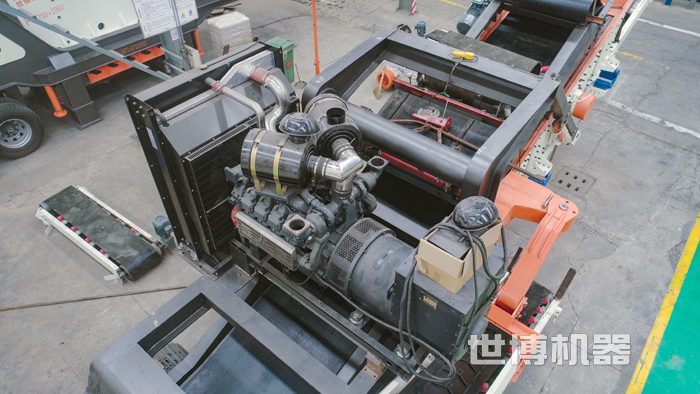 履帶式柴油機(jī)主機(jī) 履帶式柴油機(jī)主機(jī)