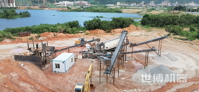 破碎機工作現場 破碎機工作現場