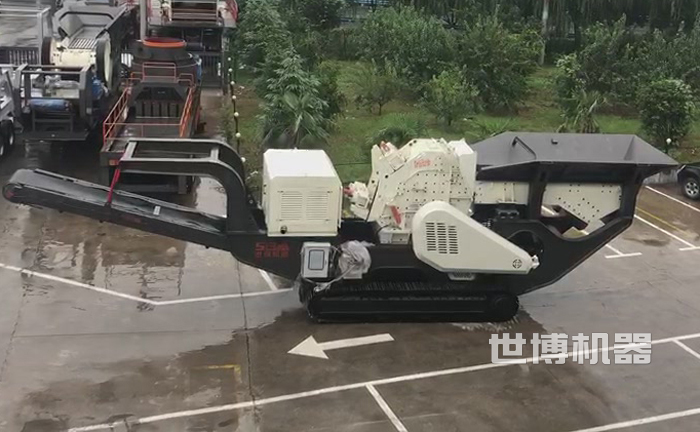 廢棄混凝土破碎機(jī)試機(jī) 廢棄混凝土破碎機(jī)試機(jī)