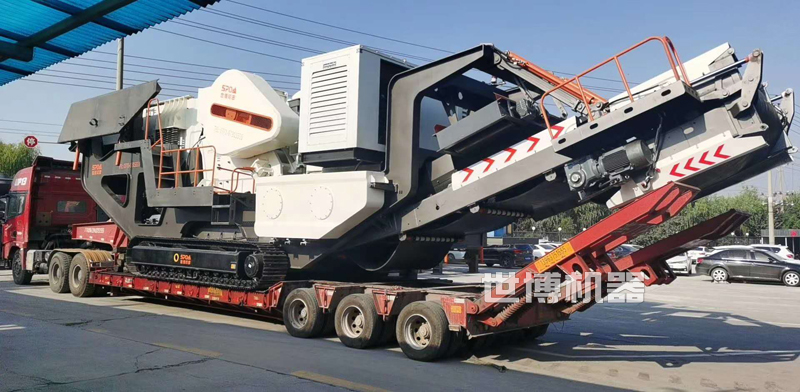 SC106L履帶式巖石破碎機(jī)發(fā)貨現(xiàn)場 SC106L履帶式巖石破碎機(jī)發(fā)貨現(xiàn)場