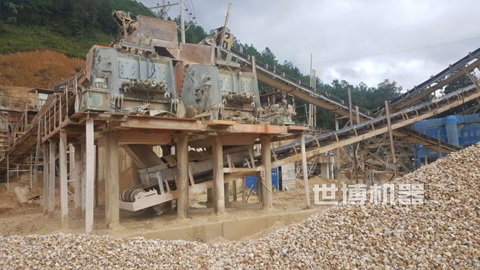 反擊破用于石子生產線現場 反擊破用于石子生產線現場