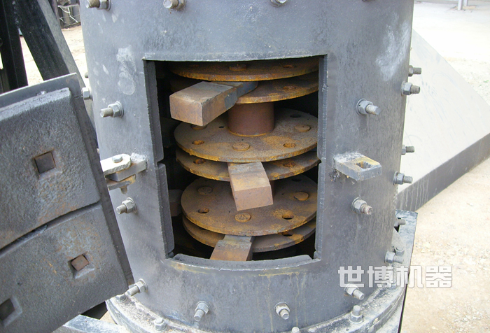 立式復合破碎機內部結構圖 立式復合破碎機內部結構圖
