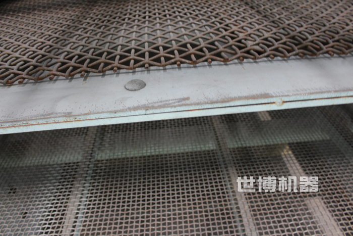 振動篩的兩層篩網 振動篩的兩層篩網