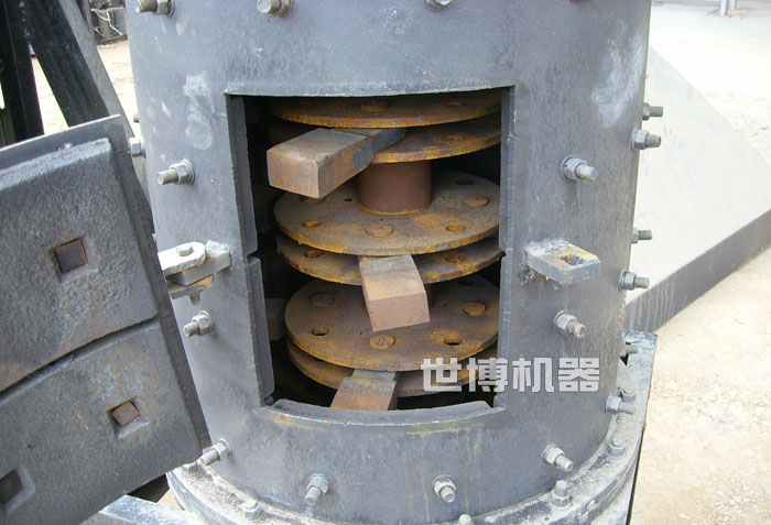 立式甩錘破碎機內部結構 立式甩錘破碎機內部結構