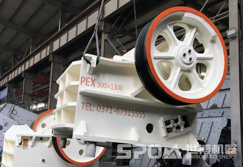 PEX300X1300顎式破碎機 PEX300X1300顎式破碎機