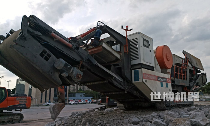 帶柴油機的石頭破碎機 帶柴油機的石頭破碎機