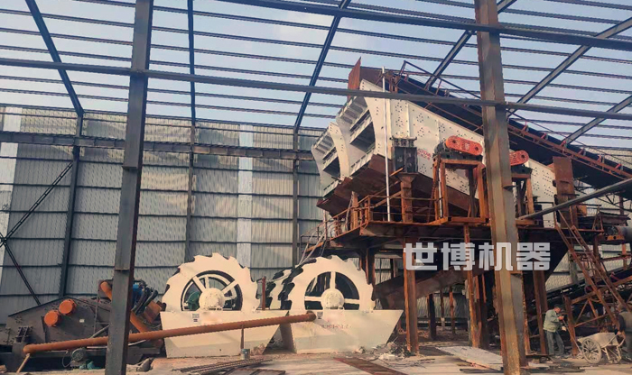 振動篩安裝現場 振動篩安裝現場