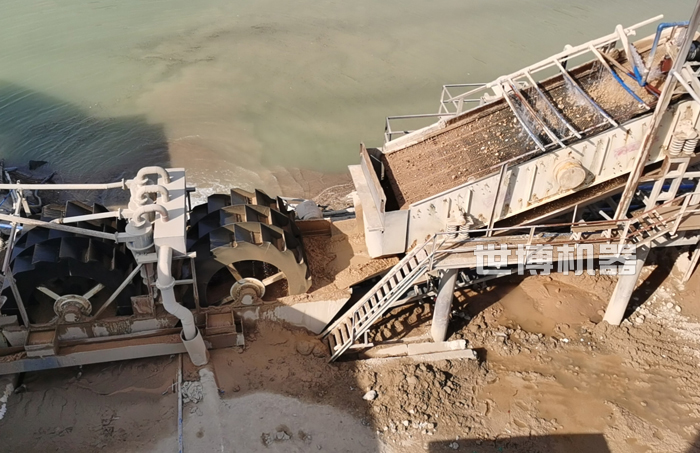 石子篩分機工作現場 石子篩分機工作現場