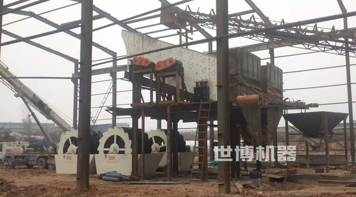 洗砂機與振動篩安裝現場 洗砂機與振動篩安裝現場