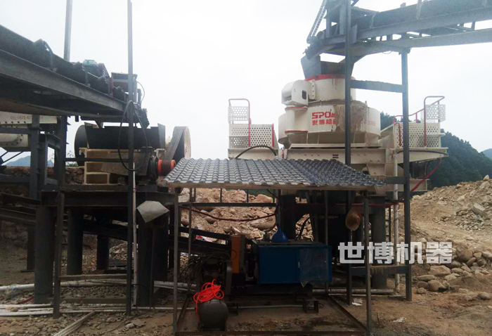 制砂機(jī)安裝現(xiàn)場(chǎng) 制砂機(jī)安裝現(xiàn)場(chǎng)