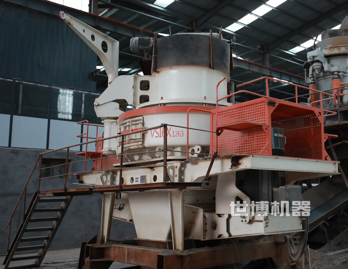 第三代制砂機安裝現場 第三代制砂機安裝現場