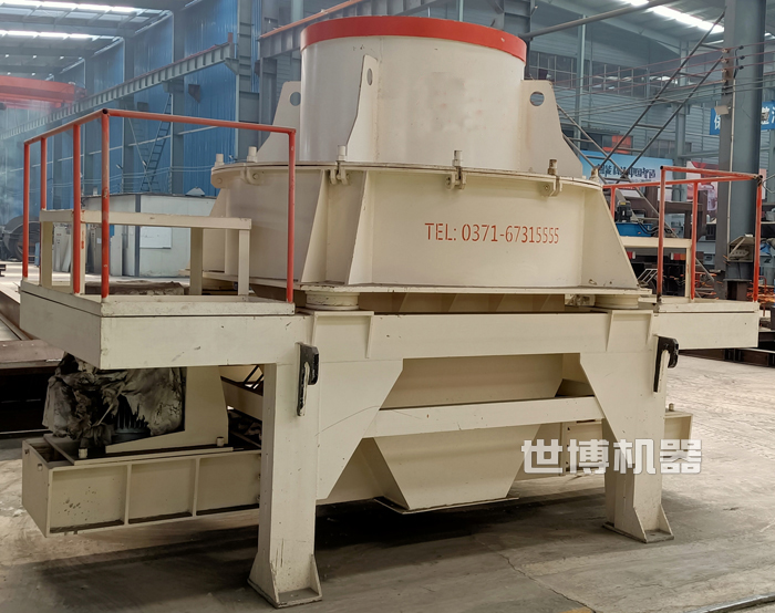 PCL1350型立式制砂機生產車間 PCL1350型立式制砂機生產車間