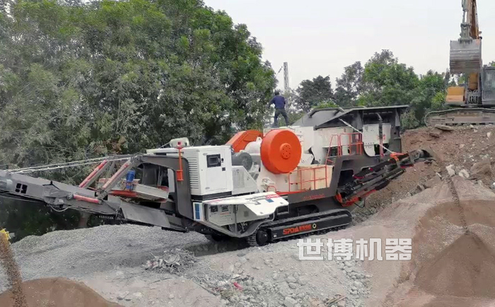 履帶式破碎站搭載顎破用于破碎建筑垃圾 履帶式破碎站搭載顎破用于破碎建筑垃圾