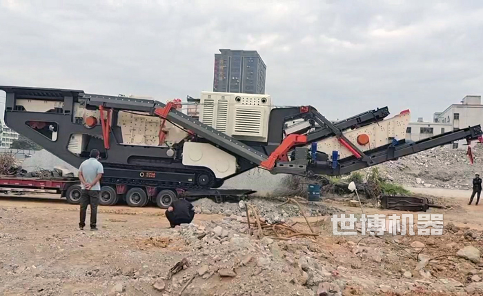 履帶式破碎站自動(dòng)下車 履帶式破碎站自動(dòng)下車