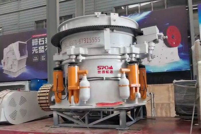 HP300圓錐破發貨現場