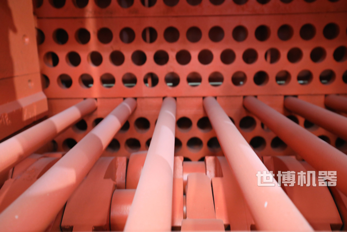 箱式破碎機(jī)內(nèi)部篦板 箱式破碎機(jī)內(nèi)部篦板