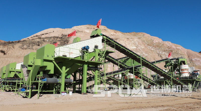 石子生產(chǎn)現(xiàn)場(chǎng) 石子生產(chǎn)現(xiàn)場(chǎng)