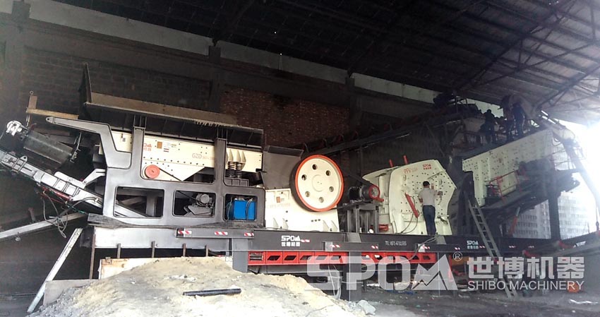 移動四合一破碎篩分站,石料破碎篩分一體機 移動四合一破碎篩分站,石料破碎篩分一體機