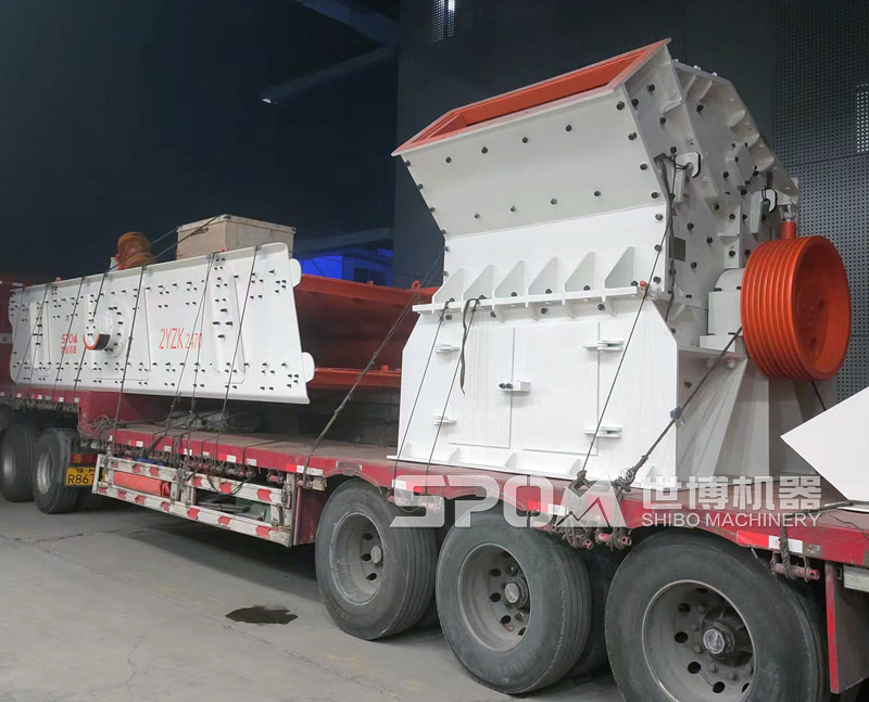 下面是細碎機的發貨現場 下面是細碎機的發貨現場