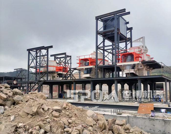 三臺(tái)VSI制砂機(jī)正在安裝 三臺(tái)VSI制砂機(jī)正在安裝